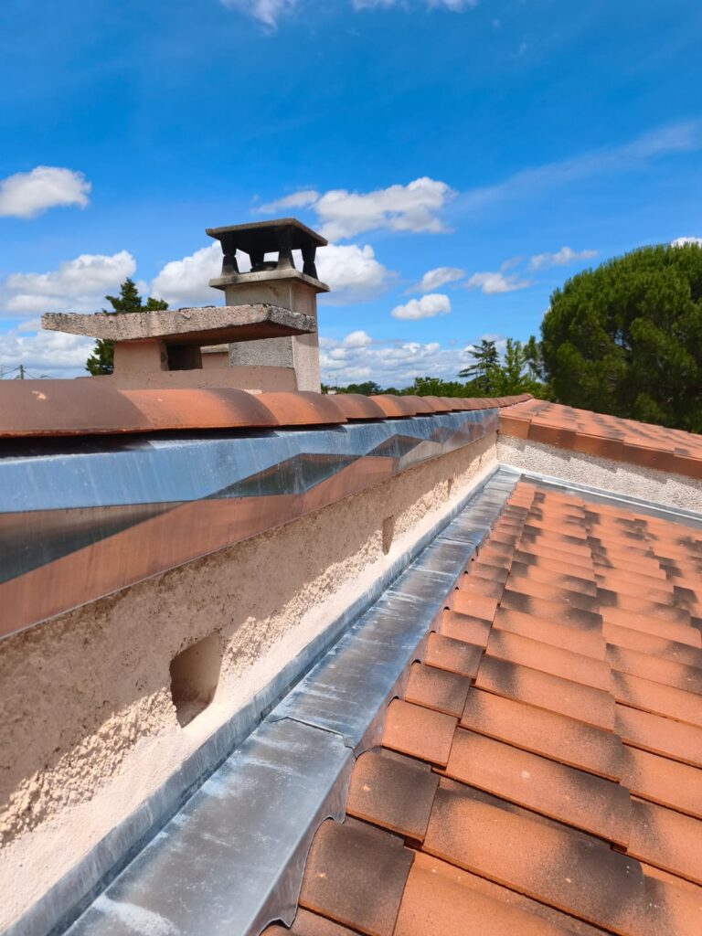 Installation de la zinguerie Castres - bati reno